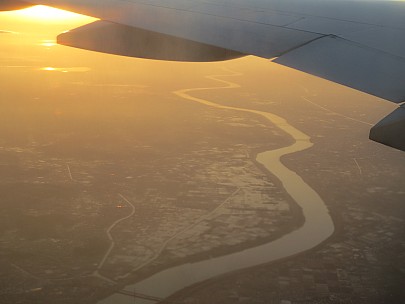 2017-01-10 16.28.12 IMG_8168 Anne - flying over Tone River.jpeg: 4608x3456, 4491k (2017 Jan 26 18:33)