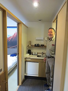 Simon in Dormy Inn room
Photographer;&nbsp;Anne
2017-01-11&nbsp;08.54.13;&nbsp;Metadata time: '2017 Jan 11 08:54'
Original size:&nbsp;3,456 x 4,608; 4,737 kB
Filename: 2017-01-11 08.54.13 IMG_8181 Anne - Simon in Dormy Inn room.jpeg