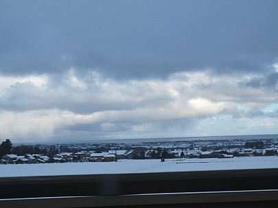 2017-01-17 08.54.38 IMG_8687 Anne - view from Kanazawa Shinkanzen - Sea of Japan.jpeg: 4608x3456, 3843k (2017 Jan 26 18:35)