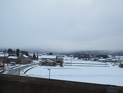 2017-01-17 08.58.00 IMG_8691 Anne - view from Kanazawa Shinkanzen.jpeg: 4608x3456, 3737k (2017 Jan 26 18:35)