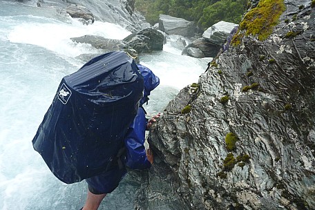 Jim rounding a boulder
Photographer;&nbsp;Philip
2019-01-19&nbsp;09.20.49;&nbsp;Metadata time: '2019 Jan 19 09:20'
Original size:&nbsp;4,320 x 2,880; 5,533 kB
Filename: 2019-01-19 09.20.49 P1050770 Philip - Jim rounding a boulder.jpeg