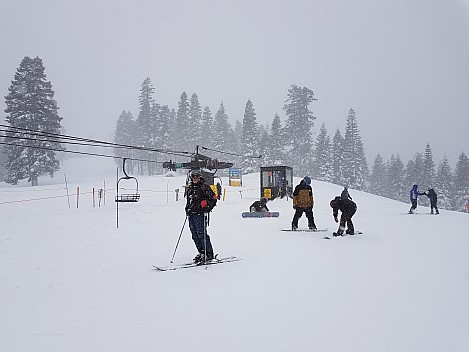 2019-02-26 13.26.27 Jim - Simon at top of Madden Triple.jpeg: 4032x3024, 671k (2019 Feb 28 15:49)