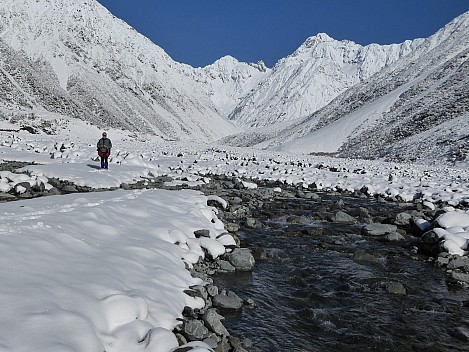 Simon further up the Forbes
Photographer;&nbsp;Brian
2020-09-02&nbsp;09.46.10;&nbsp;Metadata time: '2020 Sept 02 09:46'
Original size:&nbsp;3,115 x 2,336; 2,799 kB;&nbsp;str
Filename: 2020-09-02 09.46.10 P1020305 Brian - Simon further up the Forbes_str.jpeg