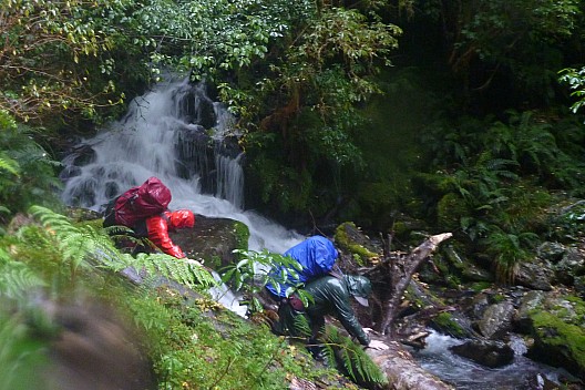 Brian and Simon crossing side creek
Photographer;&nbsp;Philip
2023-04-18&nbsp;12.01.47;&nbsp;Metadata time: '2023 Apr 18 12:01'
Original size:&nbsp;3,309 x 2,206; 2,458 kB;&nbsp;cr
Filename: 2023-04-18 12.01.47 P1070093 Philip - Brian and Simon crossing side creek_cr.jpg