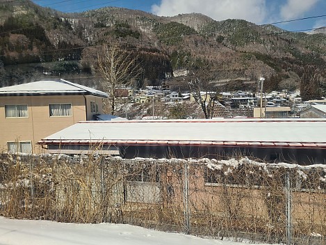 View from Chuo line Shinkansen Narai Valley
Photo: Adrian
2024-03-13 12.16.11; '2024 Mar 13 16:16'
Original size: 4,032 x 3,024; 4,740 kB
2024-03-13 12.16.11 S20+ Adrian - view from Chuo line Shinkansen Narai Valley.jpeg