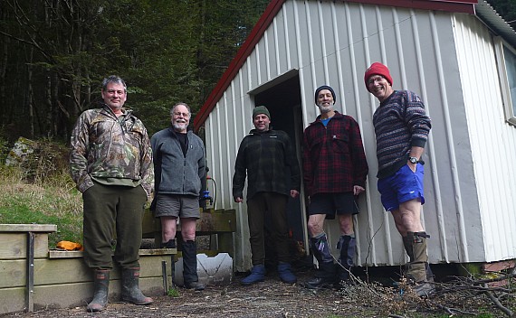 Outside Monument Hut
Photographer;&nbsp;Philip
2024-09-29&nbsp;09.06.54;&nbsp;Metadata time: '2024 Sept 29 09:06'
Original size:&nbsp;4,219 x 2,606; 3,293 kB;&nbsp;cr
Filename: 2024-09-29 09.06.54 P1070555 Philip - Outside Monument Hut_cr.jpg
