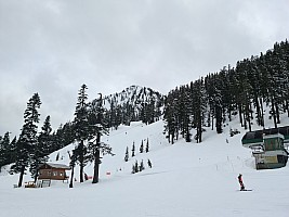Edelweiss chair from the top of the Armstrong Express
Photographer;&nbsp;Simon
2025-03-06&nbsp;15.39.54;&nbsp;Metadata time: '2025 Mar 06 15:39'
Original size:&nbsp;9,248 x 6,936; 12,411 kB
Filename: 2025-03-06 15.39.54 S20+ Simon - Edelweiss chair from the top of the Armstrong Express.jpeg