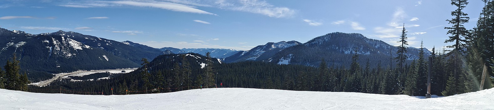 View from the top of Silver Fir
Photo: Simon
2025-03-07 13.14.41; '2025 Mar 07 13:14'
Original size: 18,003 x 4,017; 6,782 kB; stitch
2025-03-07 13.14.41 S20+ Simon - view from the top of Silver Fir_stitch.jpg