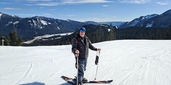 At the top of Silver Fir
Photo: Simon
2025-03-07 13.16.01; '2025 Mar 07 13:16'
Original size: 12,951 x 6,457; 7,803 kB; stitch
2025-03-07 13.16.01 S20+ Simon - at the top of Silver Fir_stitch.jpg