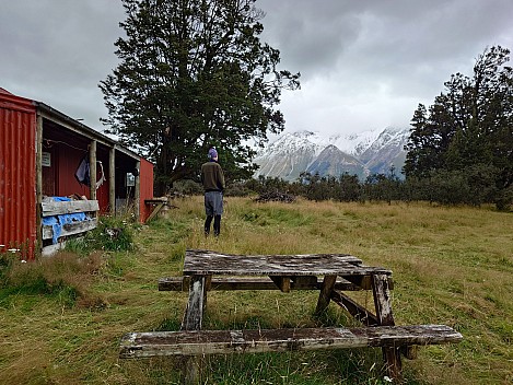 Bruce outside Manuels Hut with snow in the background
Photographer;&nbsp;Simon
2026-03-02&nbsp;15.26.05515;&nbsp;Metadata time: '2026 Mar 02 15:26'
Original size:&nbsp;4,000 x 3,000; 5,445 kB
Filename: 2026-03-02 15.26.05515 Xpr1VII Simon - Bruce outside Manuels Hut with snow in the background.jpeg
