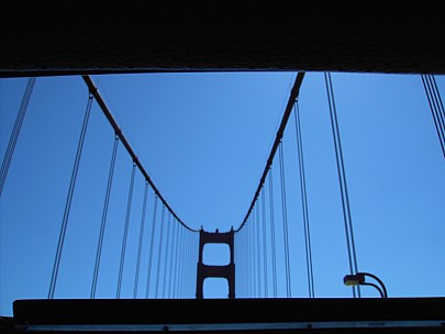 Golden Gate Bridge
; '2007 Sept 27 09:58'
Original size: 2,272 x 1,704; 897 kB
golden gate bridge.jpg