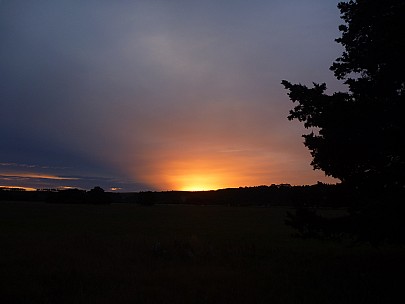 Sunset
Photo: Simon
2013-03-02 19.55.44; '2013 Mar 02 19:55'
Original size: 4,000 x 3,000; 3,339 kB
2013-03-02 19.55.44 P1040733 Simon - sunset.jpeg