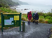 Day08-030-Dsc00467-Jrs
; '2006 Dec 16 15:27'
Original size: 2,048 x 1,536; 797 kB
day08-030-dsc00467-jrs.jpeg