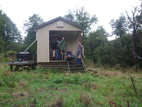 Tutaekuri Hut
Photo: Simon
2013-04-23 08.39.39; '2013 Apr 23 08:39'
Original size: 4,000 x 3,000; 6,947 kB