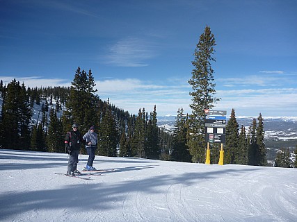 Skiing Mary Jane
Photographer;&nbsp;Simon
2014-01-22&nbsp;13.46.53;&nbsp;Metadata time: '2014 Jan 22 13:46'
Original size:&nbsp;4,000 x 3,000; 5,840 kB
Filename: 2014-01-22 13.46.53 P1000106 Simon - skiing Mary Jane.jpeg