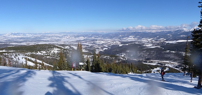 Winter Park Balch
Photographer;&nbsp;Jim
2014-01-23&nbsp;10.09.00;&nbsp;Metadata time: '2014 Jan 23 10:09'
Original size:&nbsp;6,692 x 3,172; 2,146 kB;&nbsp;stitch
Filename: 2014-01-23 10.09.00 Panorama Jim - Winter Park Balch_stitch.jpg