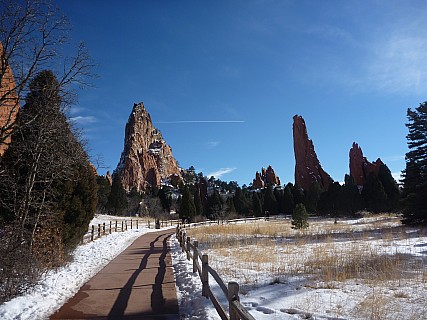 Garden of the Gods
Photographer;&nbsp;Simon
2014-02-08&nbsp;15.09.05;&nbsp;Metadata time: '2014 Feb 08 15:09'
Original size:&nbsp;4,000 x 3,000; 6,561 kB
Filename: 2014-02-08 15.09.05 P1000447 Simon - Garden of the Gods.jpeg