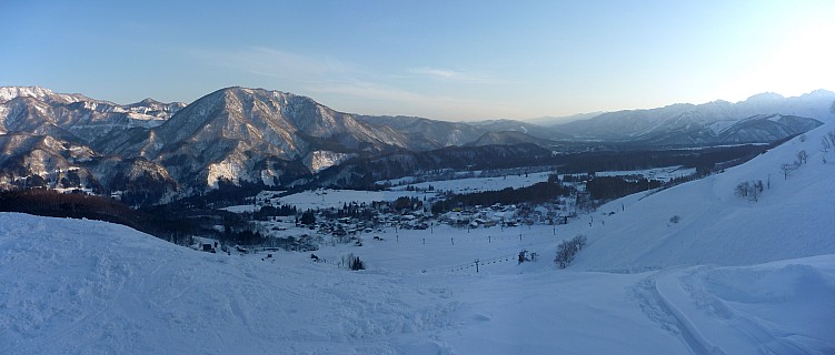 Cortina # 1 pair lift last run
Photographer;&nbsp;Simon
2015-02-16&nbsp;16.40.00;&nbsp;Metadata time: '2015 Feb 16 16:40'
Original size:&nbsp;5,972 x 2,544; 2,429 kB;&nbsp;stitch
Filename: 2015-02-16 16.40.00 Panorama Simon - Cortina #1 pair lift last run_stitch.jpg