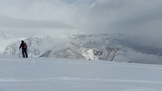 Happo One - view up Valley
Photographer;&nbsp;Jim
2015-02-17&nbsp;10.37.21;&nbsp;Metadata time: '2015 Feb 17 10:37'
Original size:&nbsp;5,312 x 2,988; 3,619 kB
Filename: 2015-02-17 10.37.21 Jim - Happo One - view up Valley.jpeg