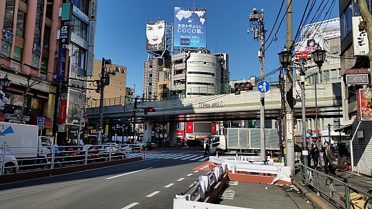 2015-02-19 09.16.18 Jim - Roppongi.jpeg: 5312x2988, 5811k (2015 Jun 28 09:18)