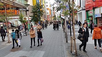 Ikebukuru
Photographer;&nbsp;Jim
2015-02-20&nbsp;12.49.45;&nbsp;Metadata time: '2015 Feb 20 12:49'
Original size:&nbsp;5,312 x 2,988; 6,065 kB
Filename: 2015-02-20 12.49.45 Jim - Ikebukuru.jpeg