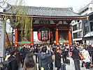 2015-02-07 13.49.43 P1010282 Simon - Senso-ji Guardian gate.jpeg: 4000x3000, 6828k (2015 Feb 07 17:49)