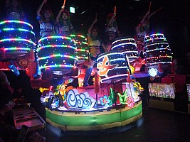 Robot Bar drummers
Photographer;&nbsp;Simon
2015-02-07&nbsp;18.05.19;&nbsp;Metadata time: '2015 Feb 07 18:05'
Original size:&nbsp;4,000 x 3,000; 4,988 kB
Filename: 2015-02-07 18.05.19 P1010298 Simon - Robot Bar drummers.jpeg