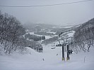 2015-02-09 10.09.27 P1010350 Simon - view down a run under Sakka Kitaone.jpeg: 4000x3000, 5010k (2015 Feb 09 14:09)