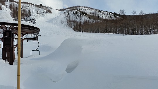 2015-02-10 14.44.12 Jim - Iwatake - view A course from View 1 lift base.jpeg: 5312x2988, 4358k (2015 Feb 21 21:27)