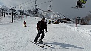 2015-02-11 11.51.03 Jim - Hakuba 47 - Simon skiing under Alps 4th Chair.jpeg: 5312x2988, 5170k (2015 Jun 03 20:04)