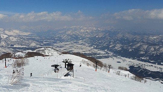 2015-02-11 13.48.07 Jim - Goryu - view from top of Alps 1st Chair.jpeg: 5312x2988, 5240k (2015 Jun 03 20:05)