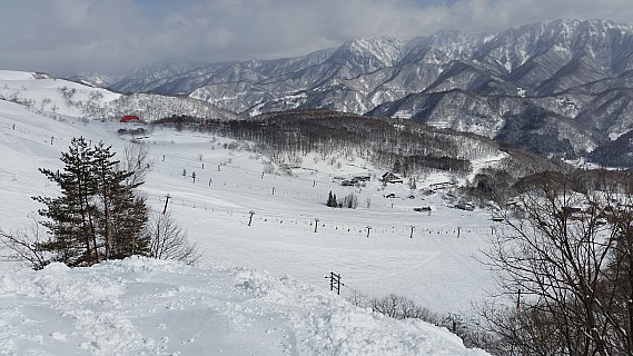 Norikura - Satomi from Satome Ridge Course
Photographer;&nbsp;Jim
2015-02-14&nbsp;12.17.53;&nbsp;Metadata time: '2015 Feb 14 12:17'
Original size:&nbsp;5,312 x 2,988; 6,042 kB
Filename: 2015-02-14 12.17.53 Jim - Norikura - Satomi from Satome Ridge Course.jpeg
