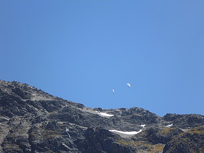 Paragliders
Photo: Philip
2016-01-04 12.28.52; '2016 Jan 04 12:28'
Original size: 4,320 x 3,240; 5,220 kB
2016-01-04 12.28.52 P1040069 Philip - paragliders.jpeg