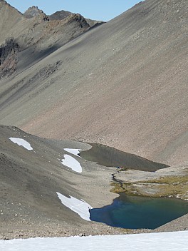 2016-01-04 17.36.11 P1000116 Brian - tarns and campsite from Watson saddle.jpeg: 3000x4000, 4110k (2016 Jan 04 17:36)