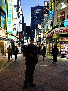2016-03-02 17.51.21 P1000841 Simon - Adriian in Shinjuku.jpeg: 3456x4608, 5569k (2016 Mar 02 17:51)