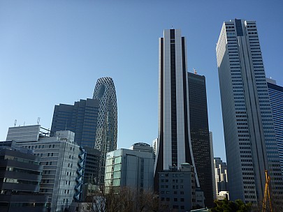 2016-03-03 08.33.42 P1000845 Simon - Shinjuku architecture.jpeg: 4608x3456, 6198k (2016 Mar 03 08:33)