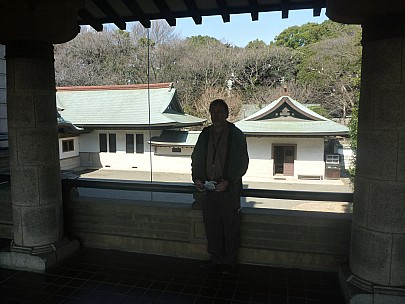 2016-03-03 11.26.04 P1020435 Adrian - Simon in Meiji Jingu Treasure House.jpeg: 4000x3000, 5621k (2016 Mar 07 22:35)