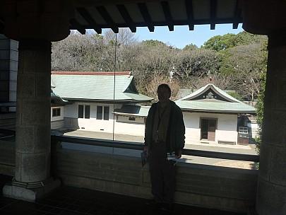 2016-03-03 11.26.07 P1020436 Adrian - Simon in Meiji Jingu Treasure House.jpeg: 4000x3000, 5860k (2016 Mar 07 22:35)