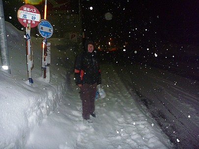 2016-02-23 19.25.19 P1020279 Adrian - Simon at bus stop.jpeg: 4000x3000, 4838k (2016 Mar 07 22:35)