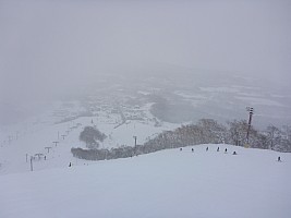 Skiing Niseko