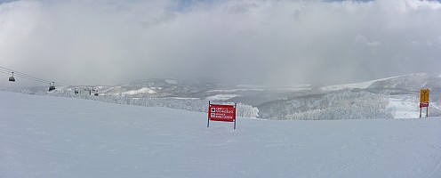 Skiing Rutsusu