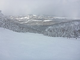 Skiing Rutsusu