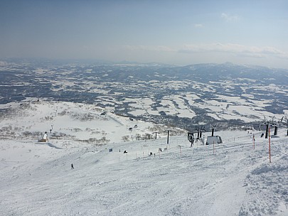 2016-02-28 13.15.13 P1000640 Simon - view from top of Wonderland Chairs.jpeg: 4608x3456, 6079k (2016 Feb 28 13:15)