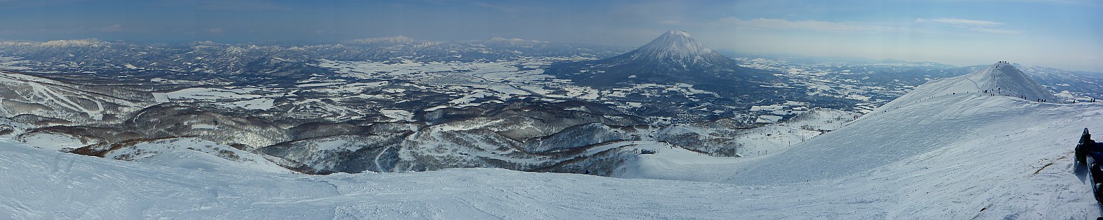Niseko An'nupuri panorama
Photographer;&nbsp;Simon
2016-02-28&nbsp;11.13.00;&nbsp;Metadata time: '2016 Feb 28 11:13'
Original size:&nbsp;4,288 x 856; 2,028 kB
Filename: 2016-02-28 11.13.00 P1000612 Simon - Niseko An'nupuri panorama.jpeg