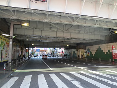 2017-01-11 10.25.20 IMG_8187 Anne - railway road underpass.jpeg: 4608x3456, 5611k (2017 Jan 26 18:34)