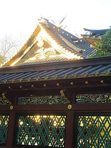 2017-01-11 15.29.03 IMG_8263 Anne - Toshugo Shrine.jpeg: 3456x4608, 4736k (2017 Jan 26 18:34)