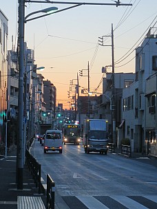 2017-01-11 16.54.52 IMG_8309 Anne - Yanaka street at dusk.jpeg: 3456x4608, 5335k (2017 Jan 26 18:34)