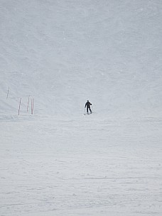 S Imon skiing Mukoubayashi course
Photo: Anne
2017-01-19 14.44.52; '2017 Jan 19 14:44'
Original size: 3,456 x 4,608; 4,510 kB
2017-01-19 14.44.52 IMG_8912 Anne - SImon skiing Mukoubayashi course.jpeg