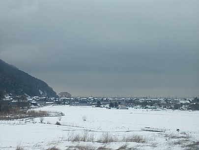 2017-01-20 11.33.59 IMG_8978 Anne - coast village from train.jpeg: 4608x3456, 4088k (2017 Jan 26 18:36)