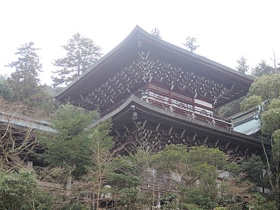 2017-01-21 16.25.50 IMG_9140 Anne - Daisho-in pagoda.jpeg: 4608x3456, 5623k (2017 Jan 26 18:36)